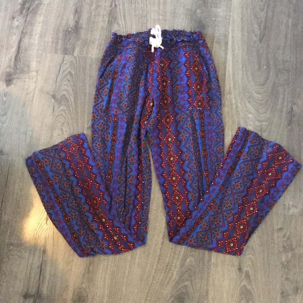Boho style casual pants size small